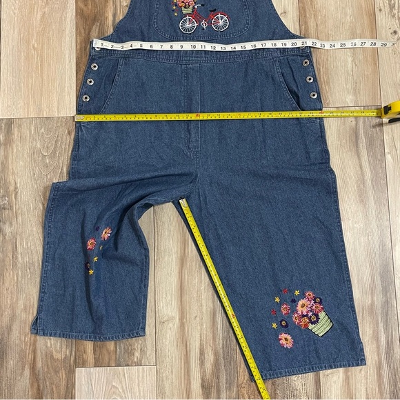 Vintage Agapo Womens Floral Embroidered Blue Cropped Denim Overalls Size 1X - Picture 9 of 9